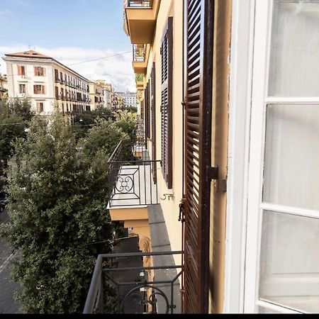 Encanto Napoli Bagian luar foto